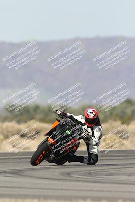 media/Nov-30-2025-TrackXperience (Sun) [[c0061d280f]]/3-Level 1/Session 3 (Turn 16)/